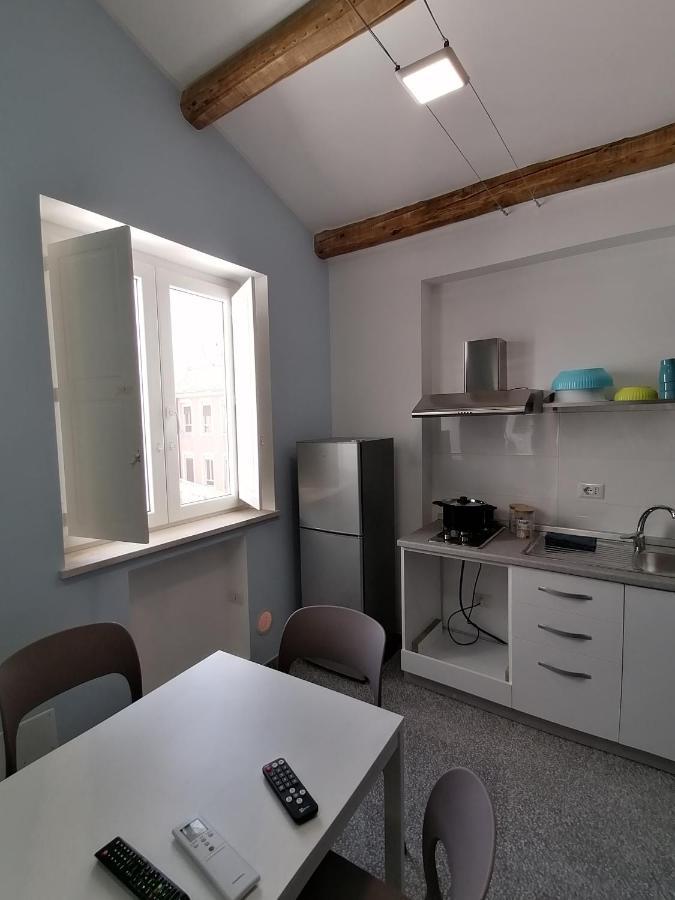 La Reggia Apartments Milazzo Habitación foto